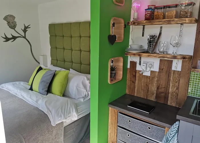 The Wee Den